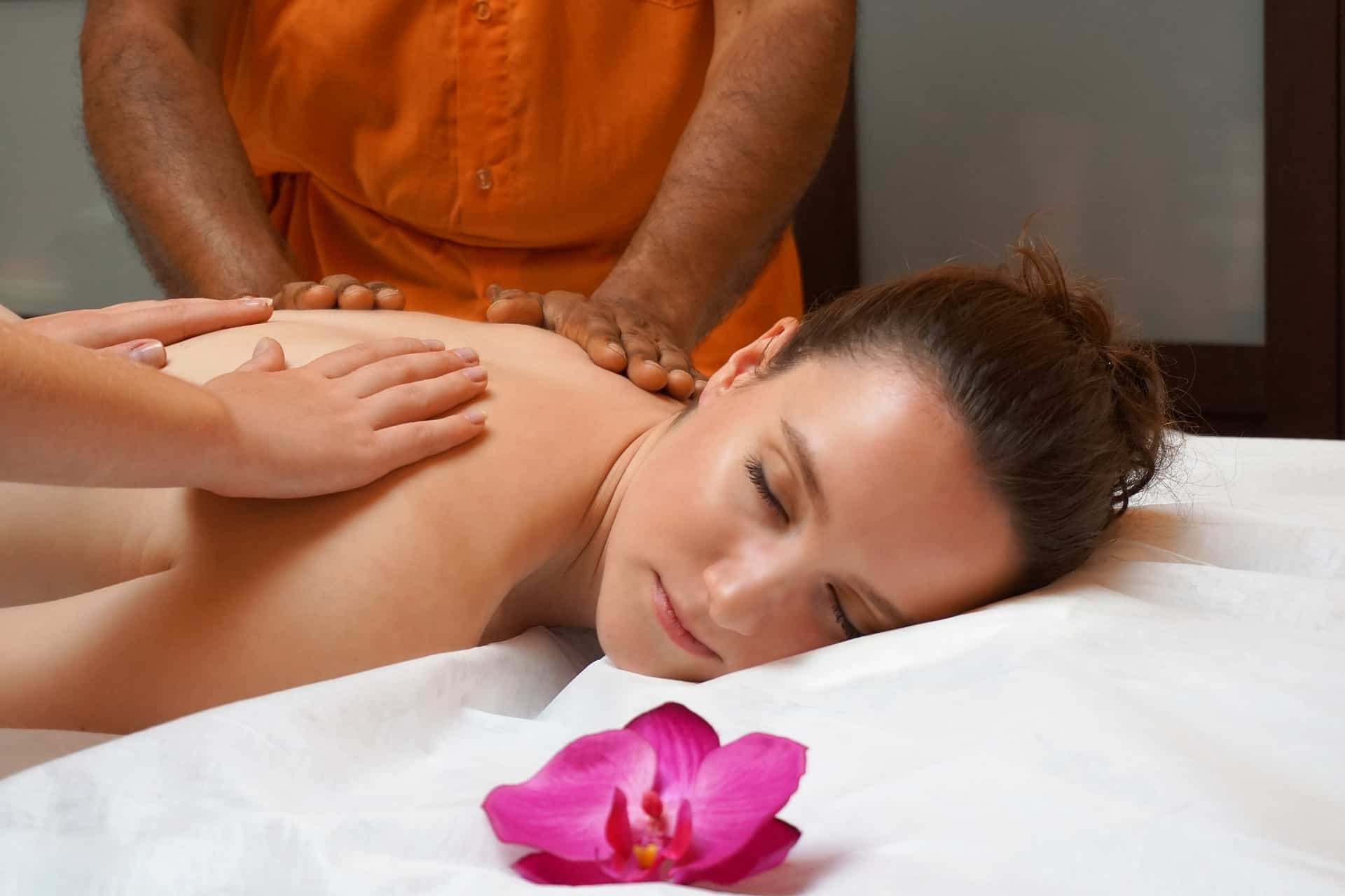 Finding the Best Massage for Your Needs: Comparing Swedish vs Deep Tissue Massage